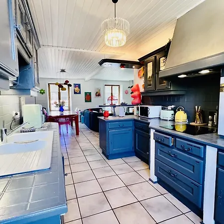 Family & Fun! Pedestrian Center Near And アパート ジェラールメ